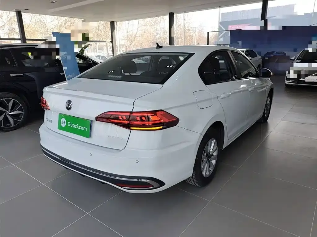 Volkswagen Bora 2024 из CN, фото 3