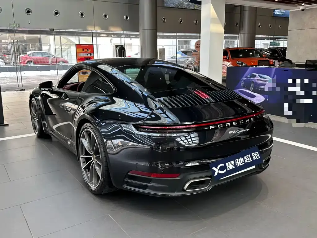 Porsche 911 2023 из CN, фото 8