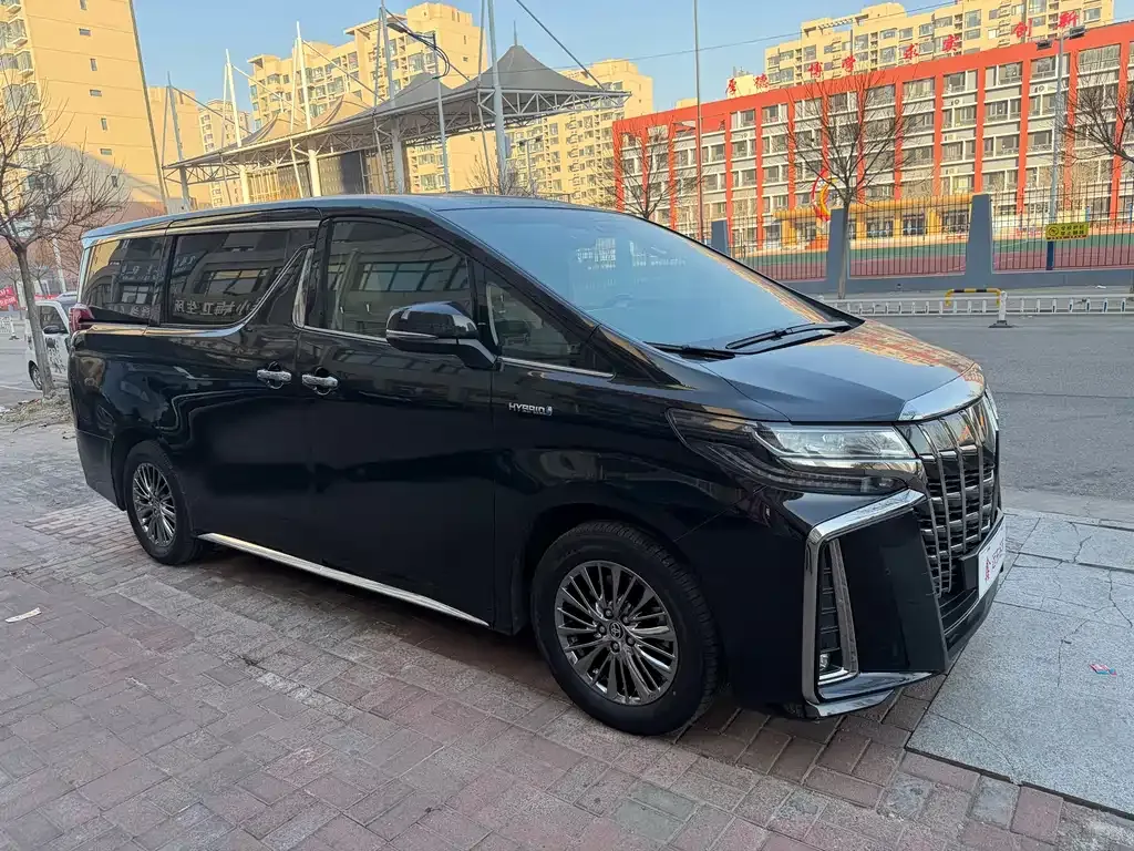 Toyota Alphard 2023 из CN, фото 2