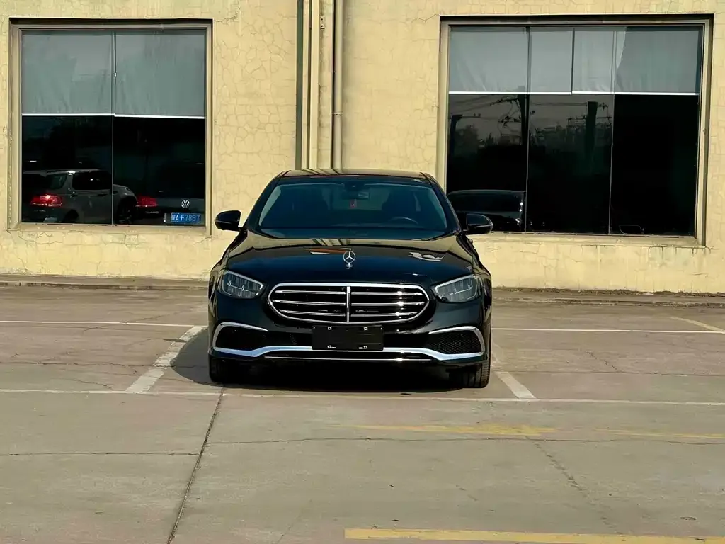Mercedes-Benz E-Class 2023 из CN, фото 6