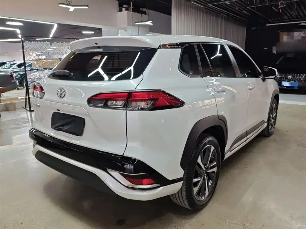 Toyota Frontlander 2023 из CN, фото 7