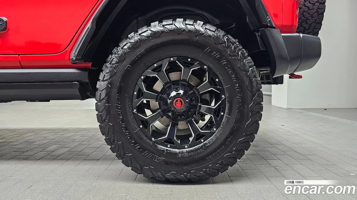 Jeep Wrangler 2021 из KR, фото 9