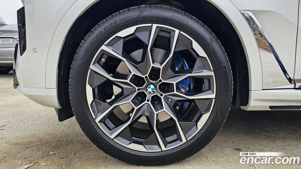 BMW X7 2024 из KR, фото 2