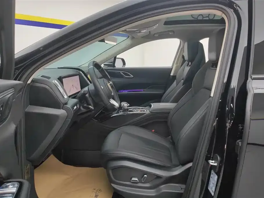 Hongqi HS3 PHEV 2025 из CN, фото 10