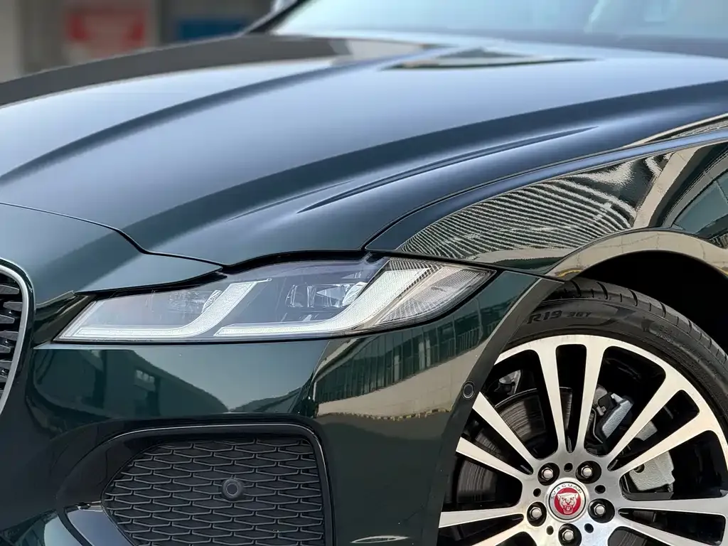 Jaguar XFL 2025 из CN, фото 8