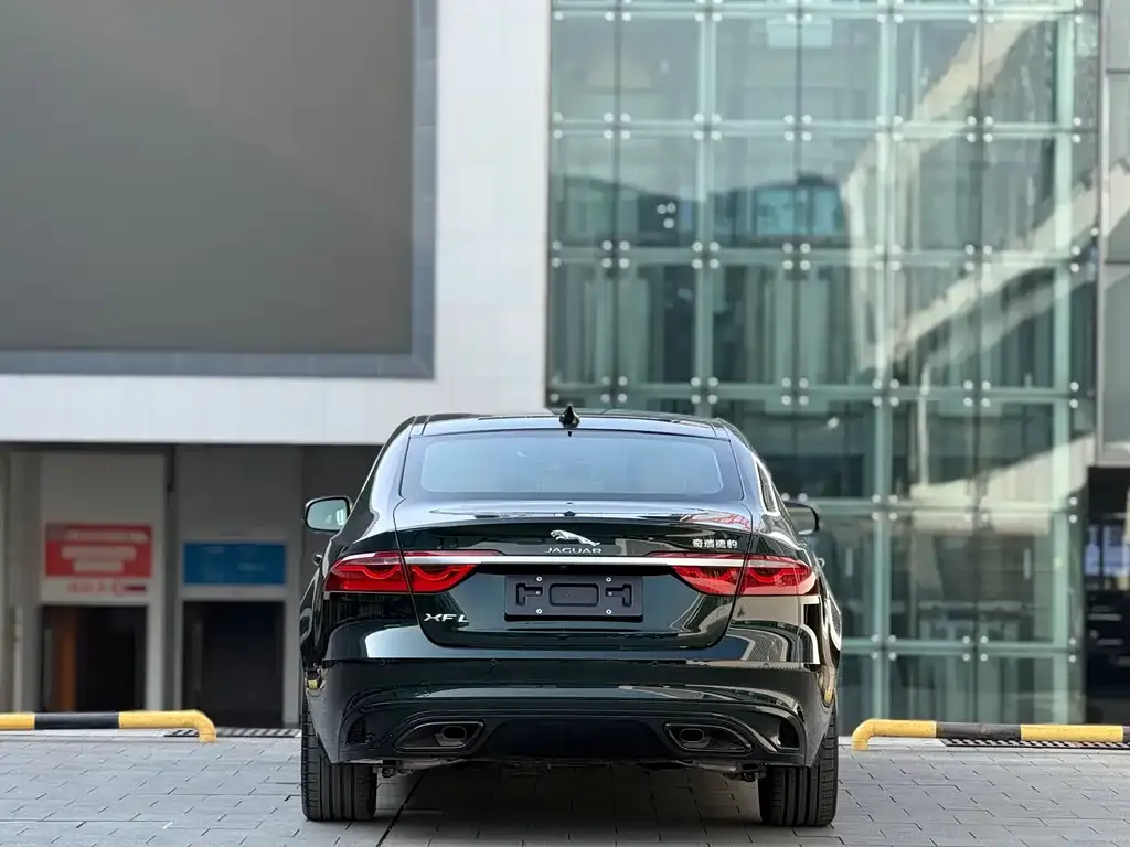 Jaguar XFL 2025 из CN, фото 2