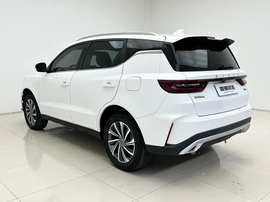 Geely Vision X6 — фото 4