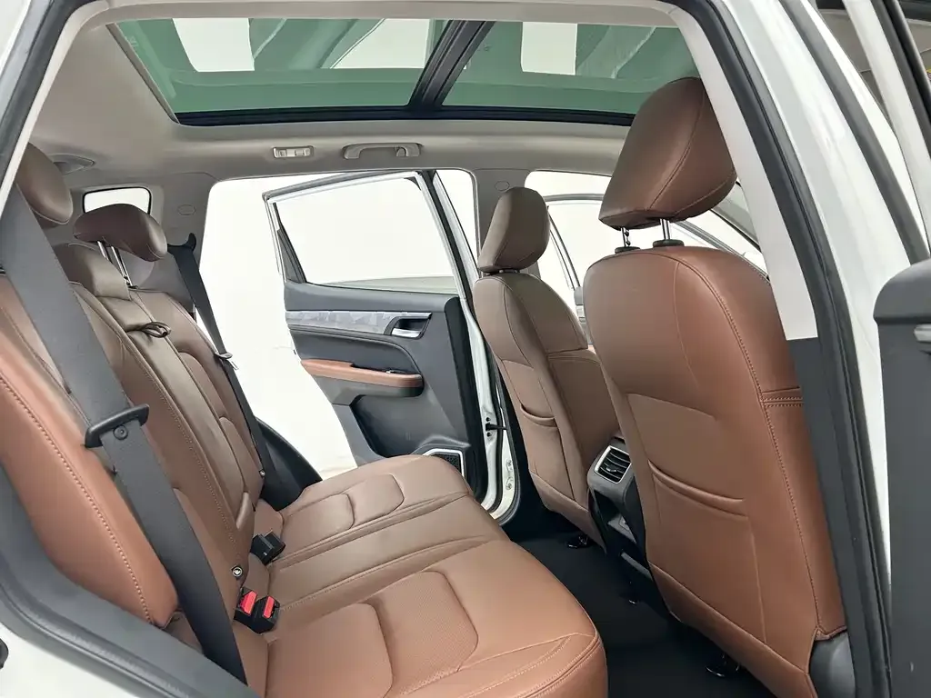 Geely Vision X6 — фото 10