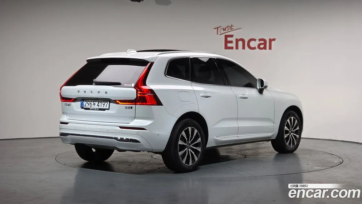 Volvo XC60 2025 из KR, фото 8