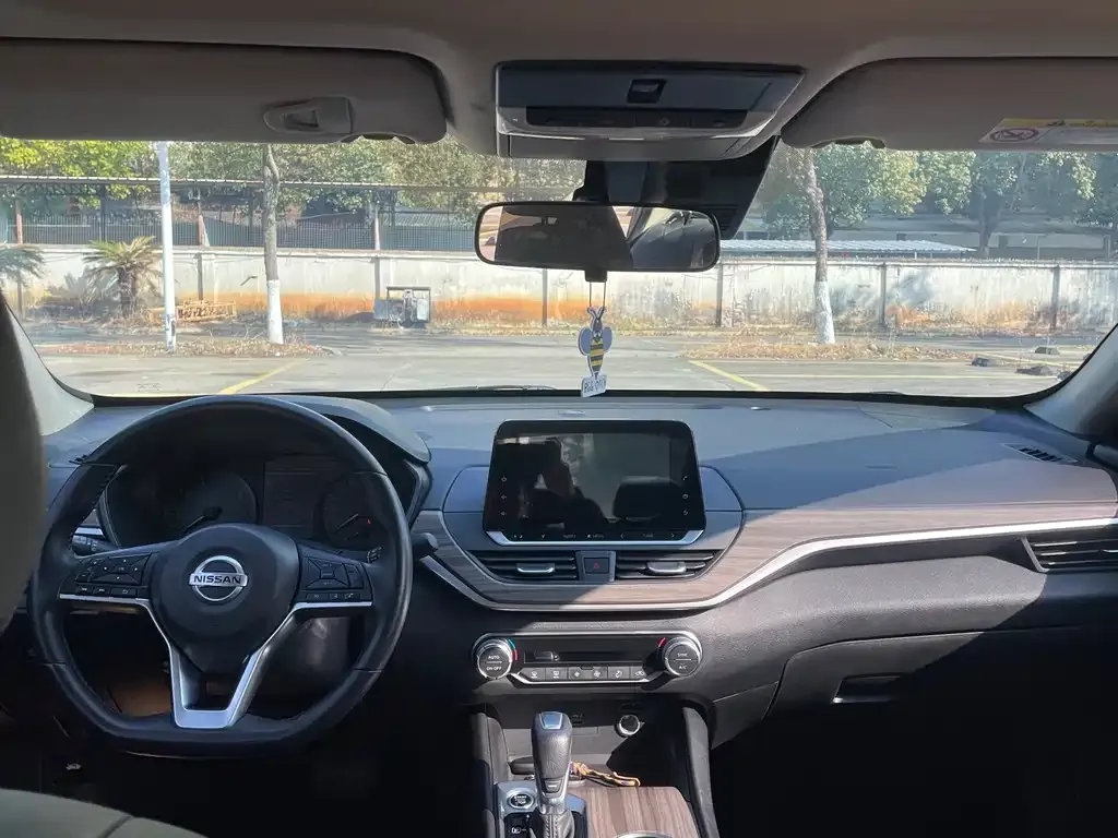 Nissan Teana 2021 из CN, фото 3