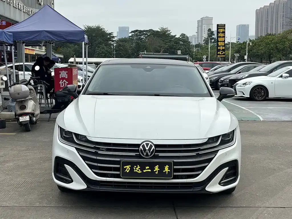 Volkswagen CC 2022 из CN, фото 7