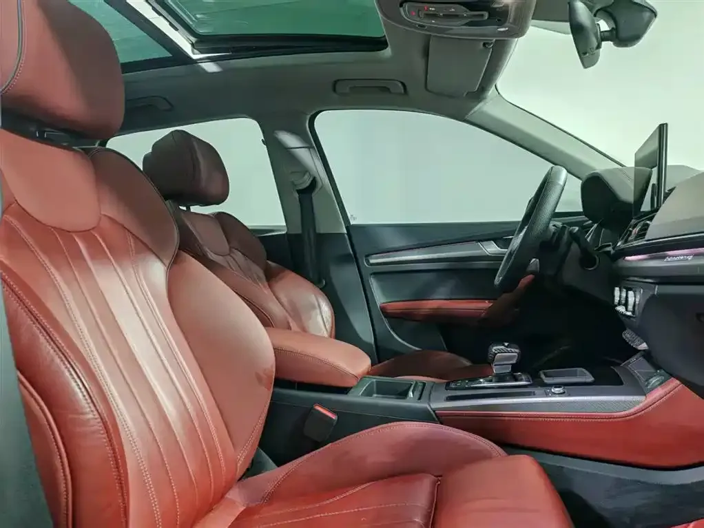 Audi Q5L 2022 из CN, фото 9