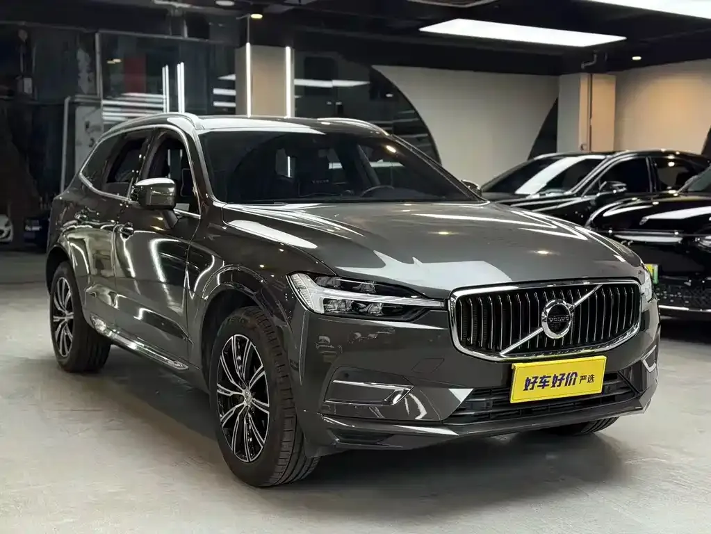 Volvo XC60 2021 из CN, фото 3