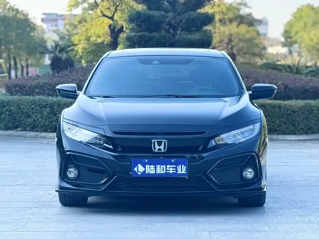 Honda Civic 2021 из CN, фото 2