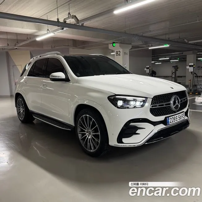 Mercedes-Benz GLE-Class — фото 9