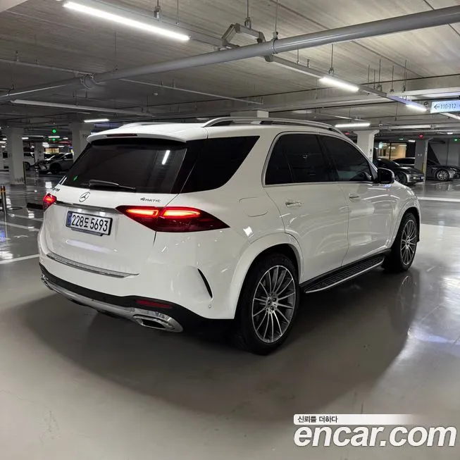 Mercedes-Benz GLE-Class — фото 4