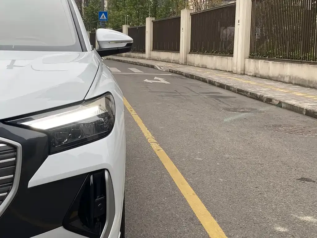 Audi Q4 e-tron 2023 из CN, фото 5