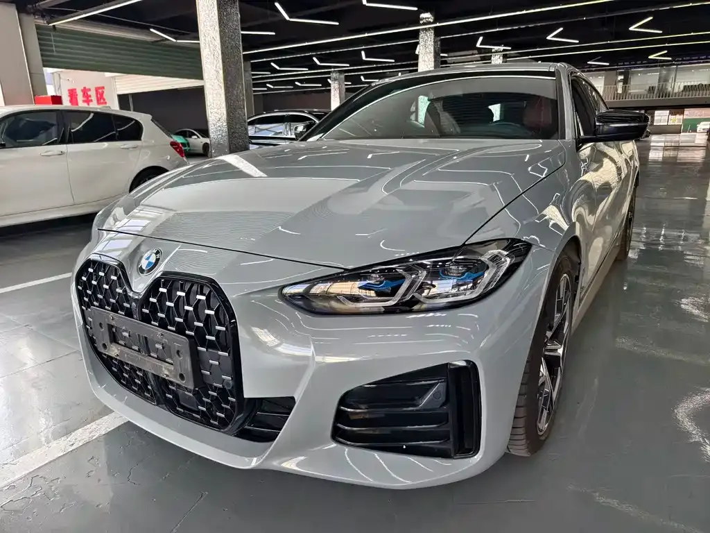 BMW 4 Series 2022 из CN, фото 1