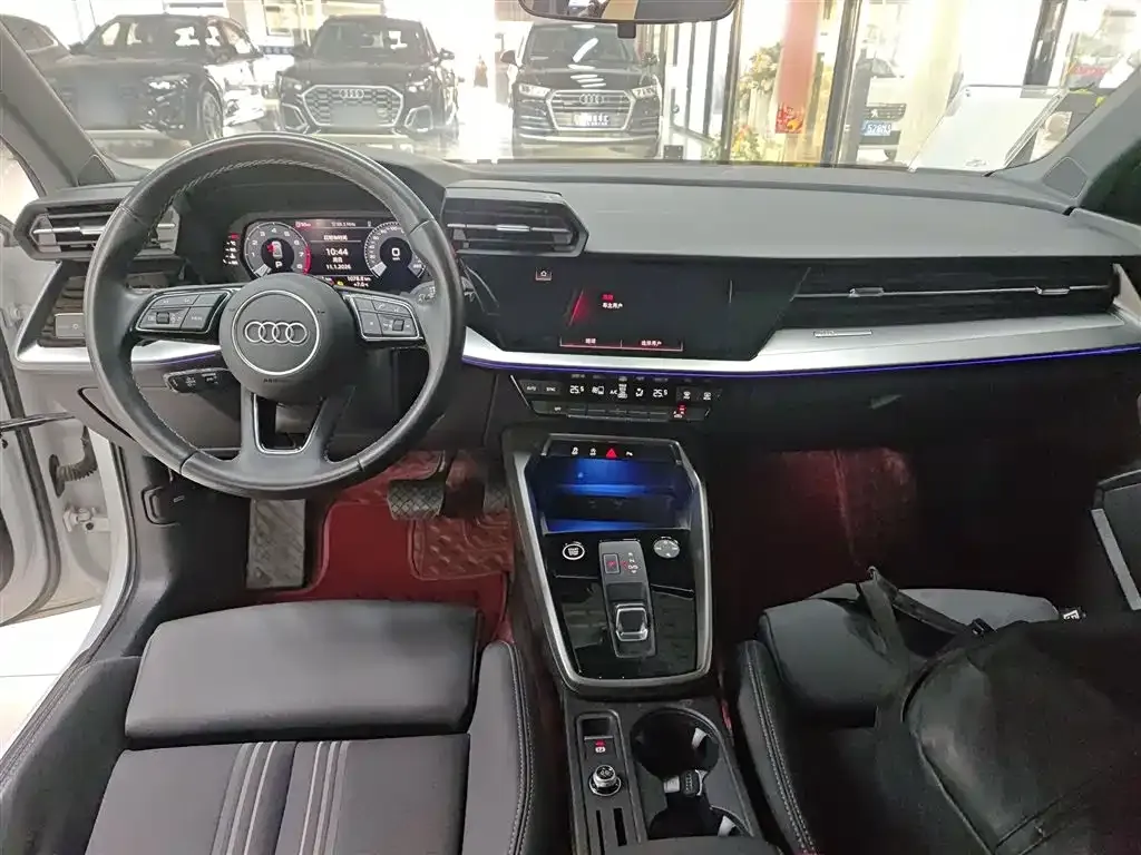 Audi A3 2024 из CN, фото 9