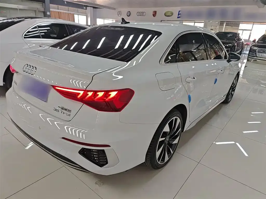 Audi A3 2024 из CN, фото 6