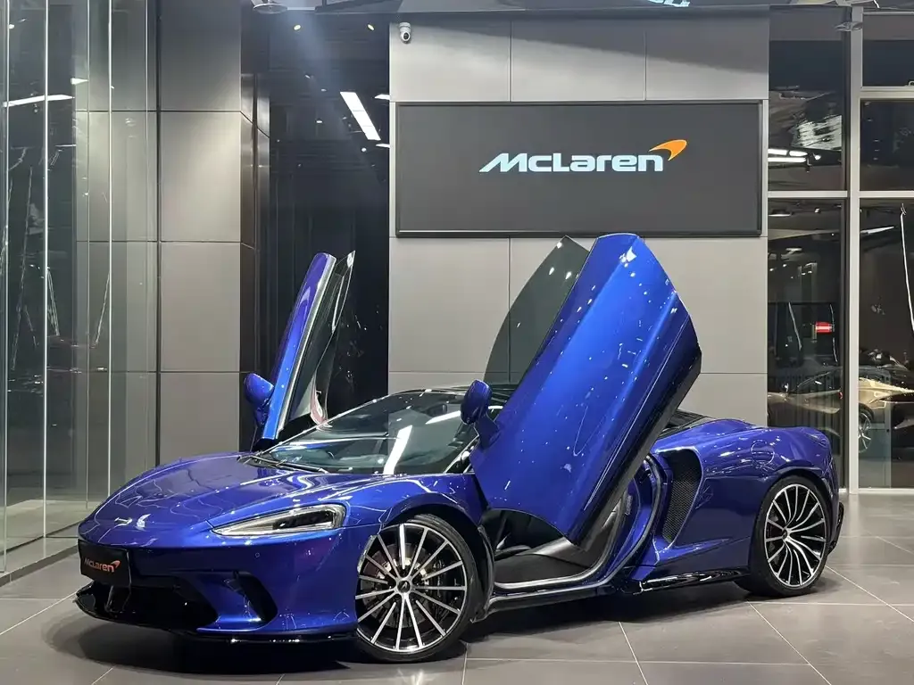 McLaren GT — фото 1