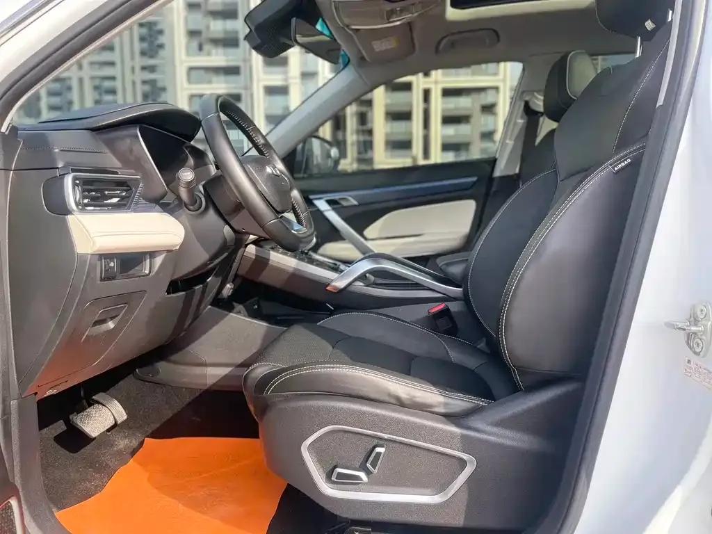 Geely Boyue 2022 из CN, фото 2