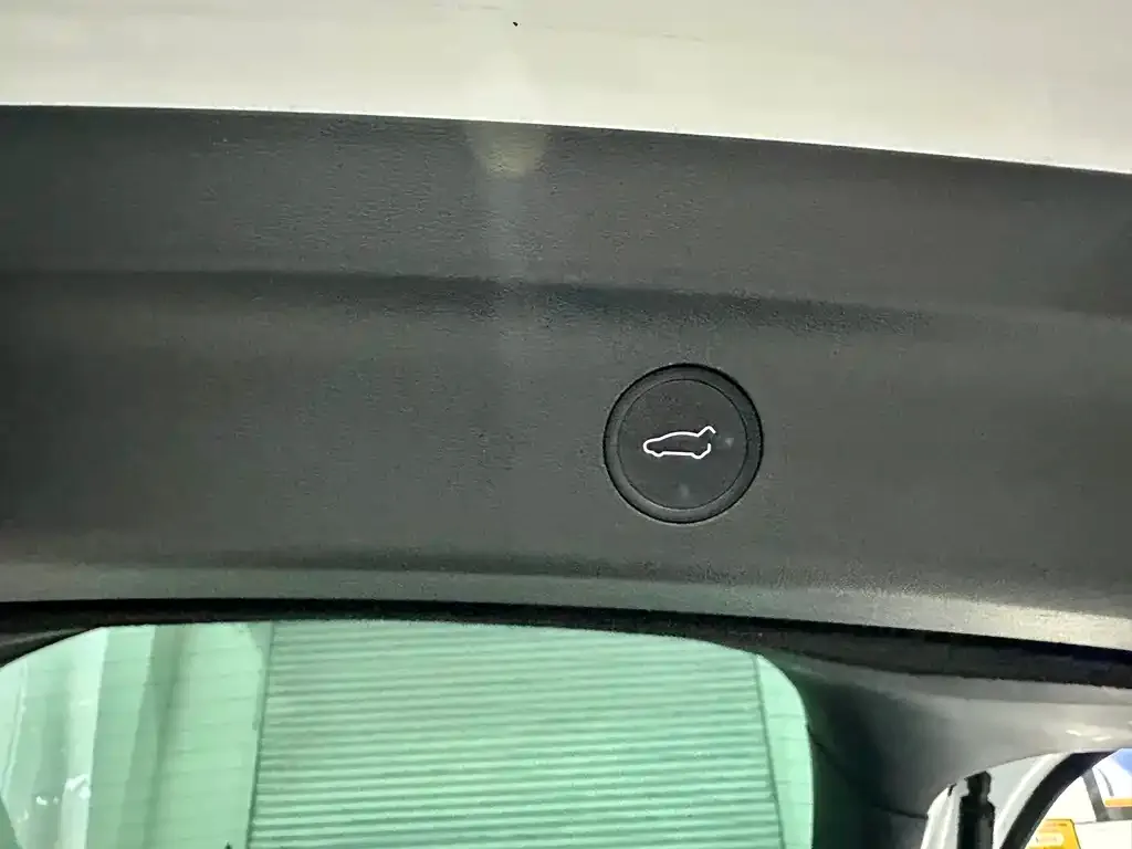 Tesla Model Y 2021 из CN, фото 3
