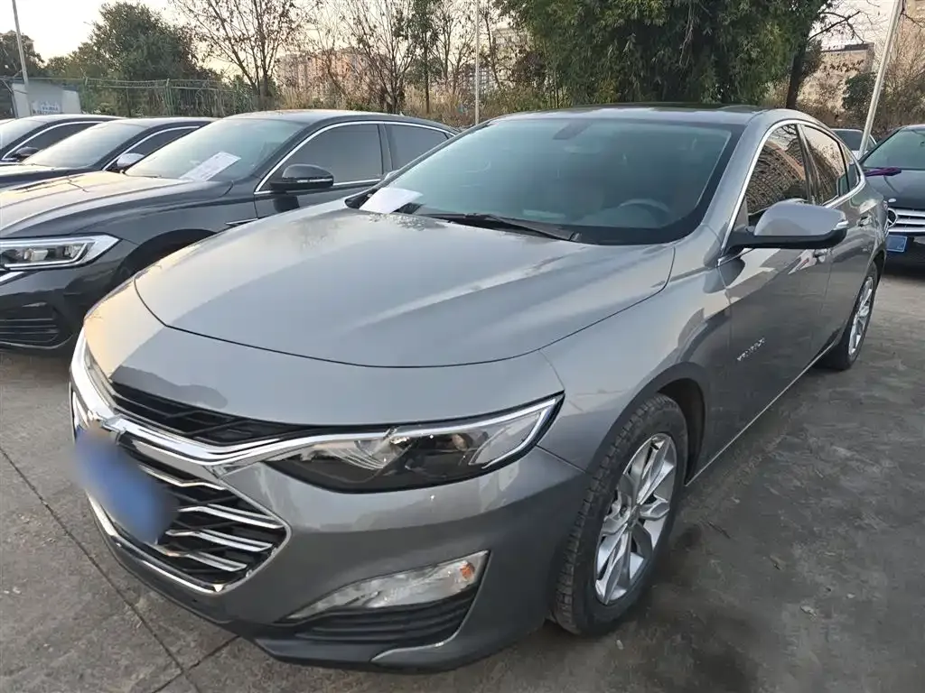 Chevrolet Malibu XL — фото 1