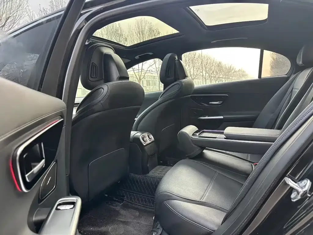 Mercedes-Benz C-Class 2023 из CN, фото 7