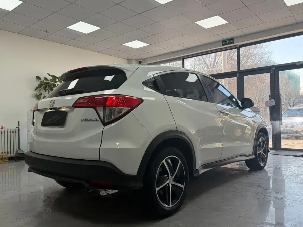Honda Vezel 2022 из CN, фото 3