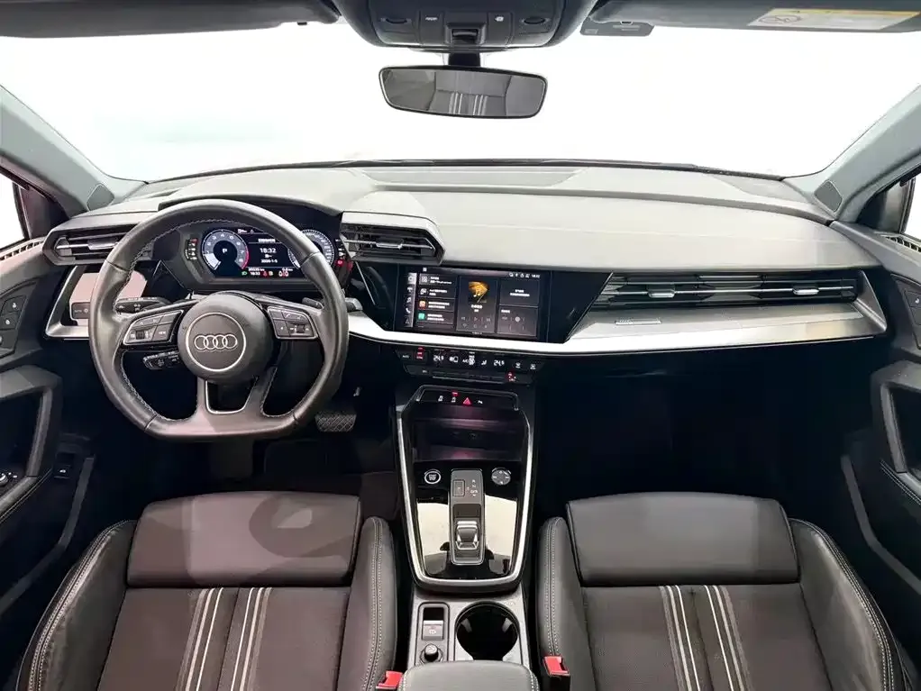Audi A3 — фото 7