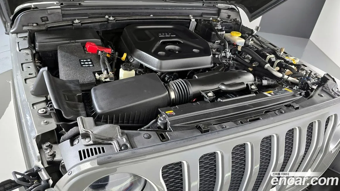 Jeep Wrangler 2023 из KR, фото 6