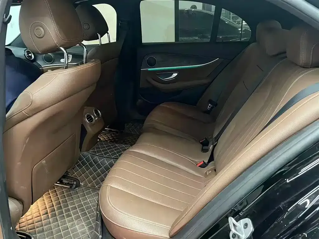 Mercedes-Benz E-Class (Import) 2021 из CN, фото 6
