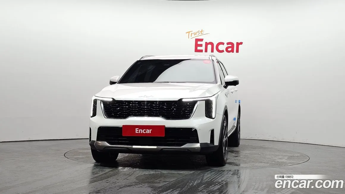 Kia Sorento — фото 3