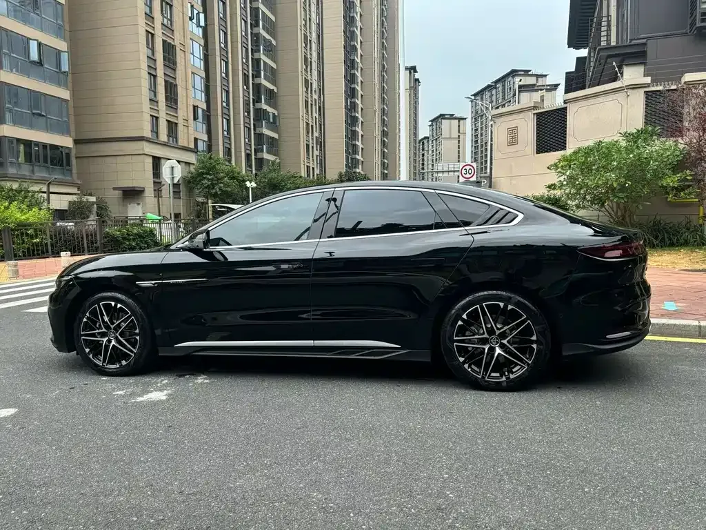 BYD Han 2025 из CN, фото 8