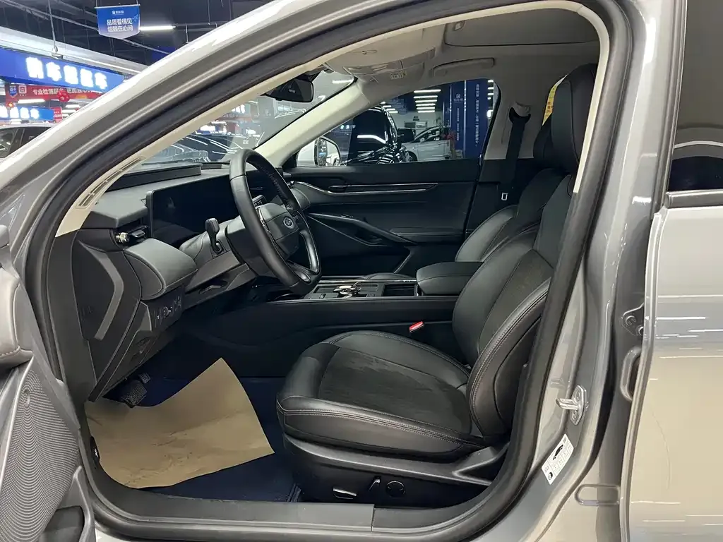 Ford Mondeo 2024 из CN, фото 4