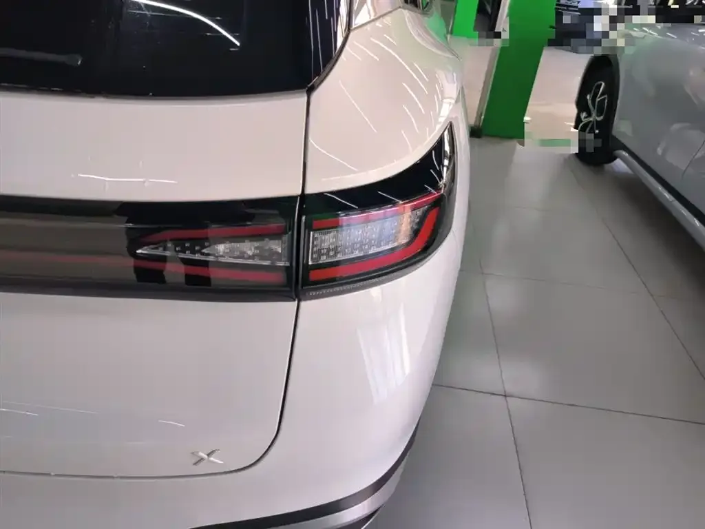 Volkswagen ID.4 X 2024 из CN, фото 5