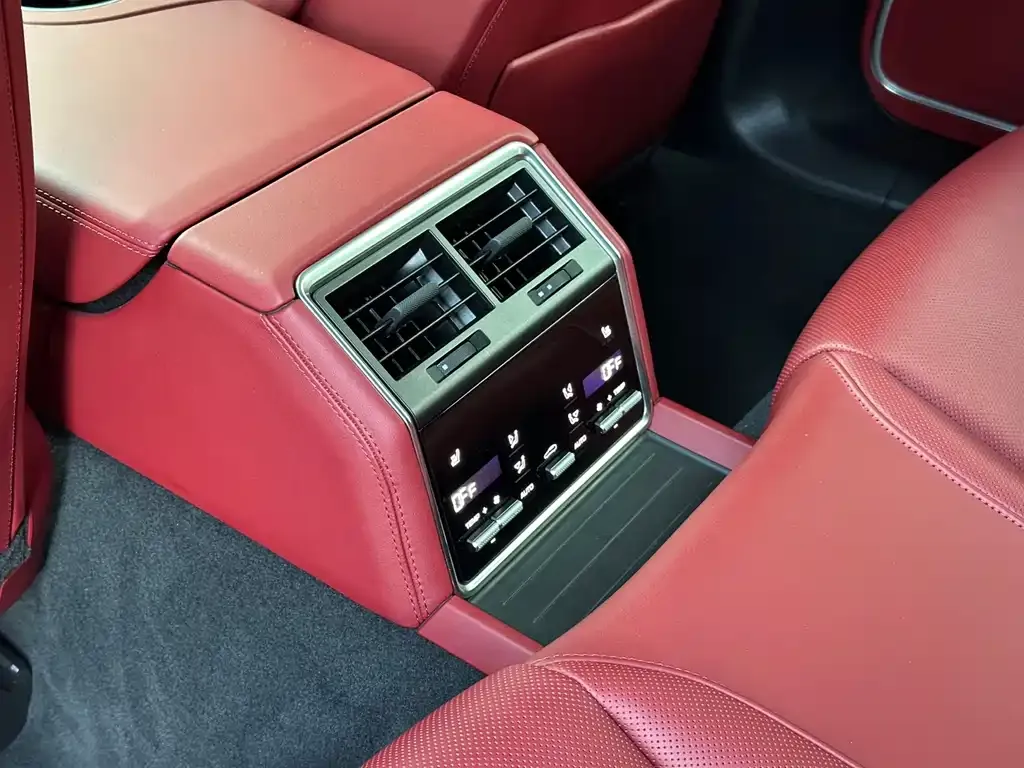 Porsche Panamera — фото 6