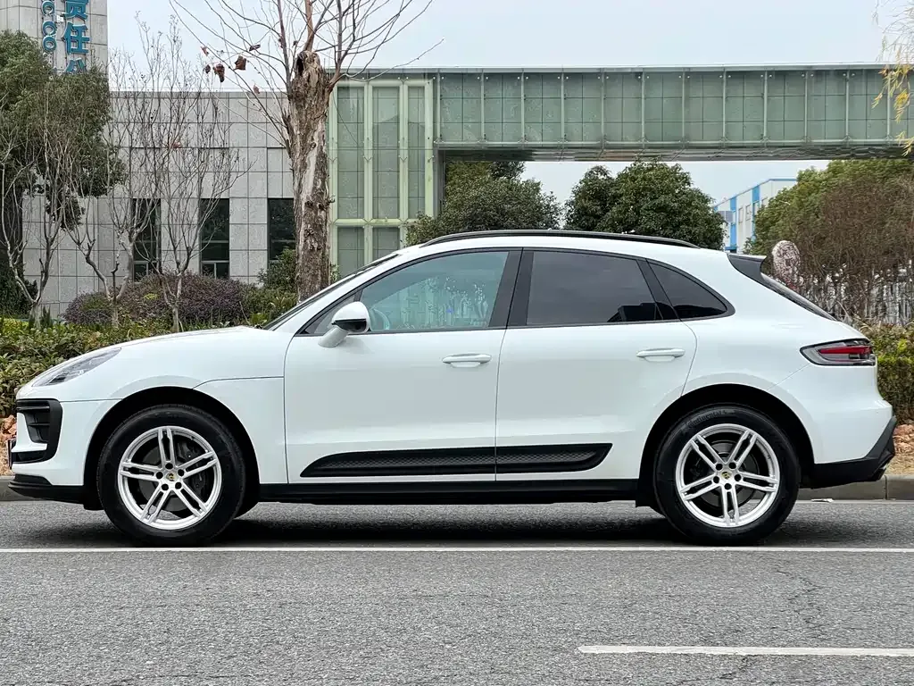 Porsche Macan 2023 из CN, фото 8