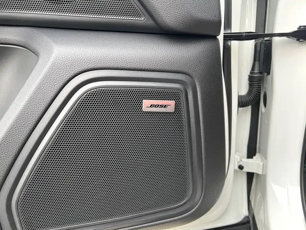 Porsche Macan 2023 из CN, фото 10