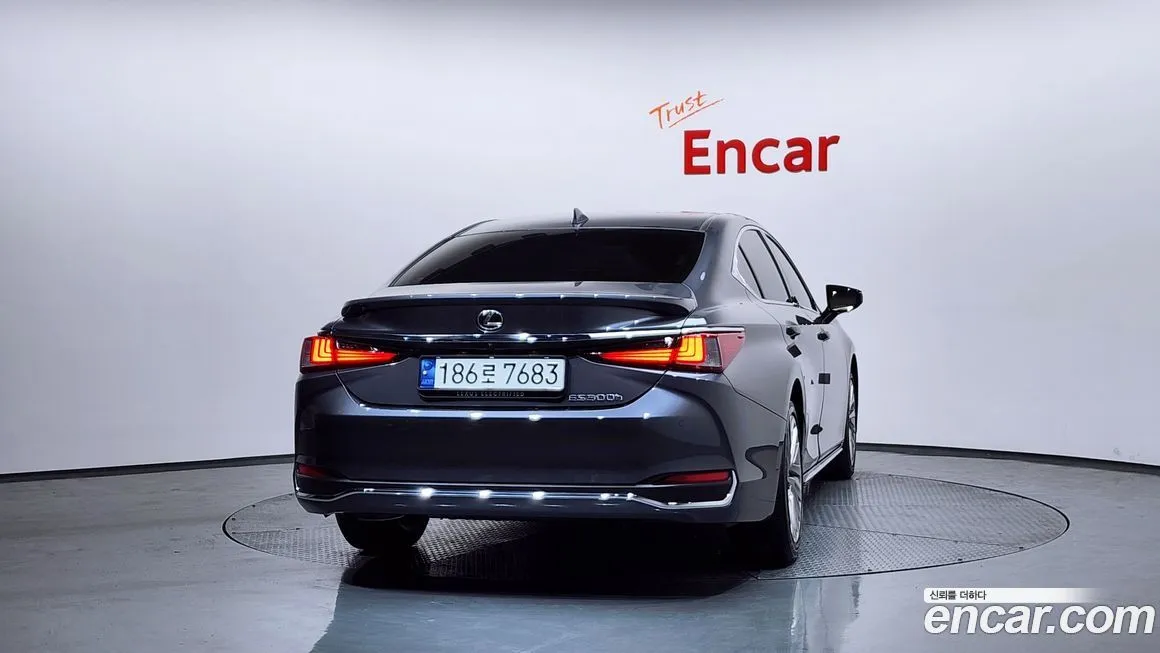 Lexus ES 2026 из KR, фото 4