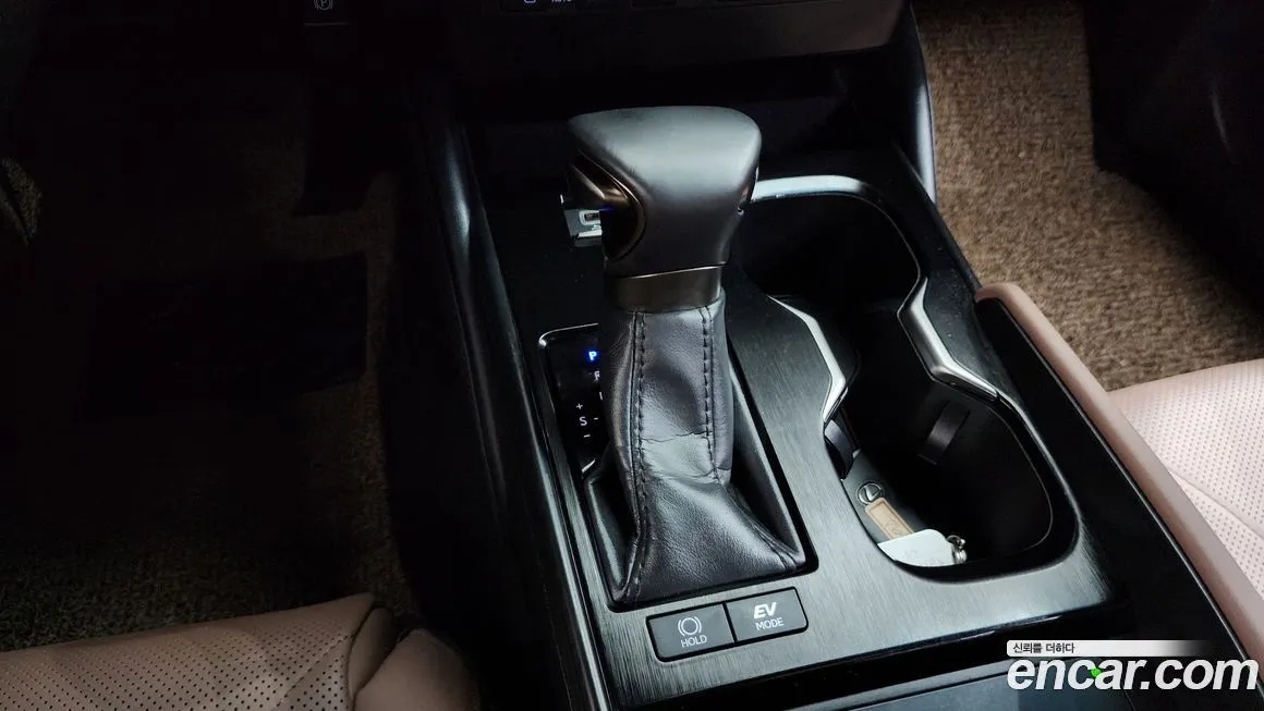 Lexus ES 2026 из KR, фото 9