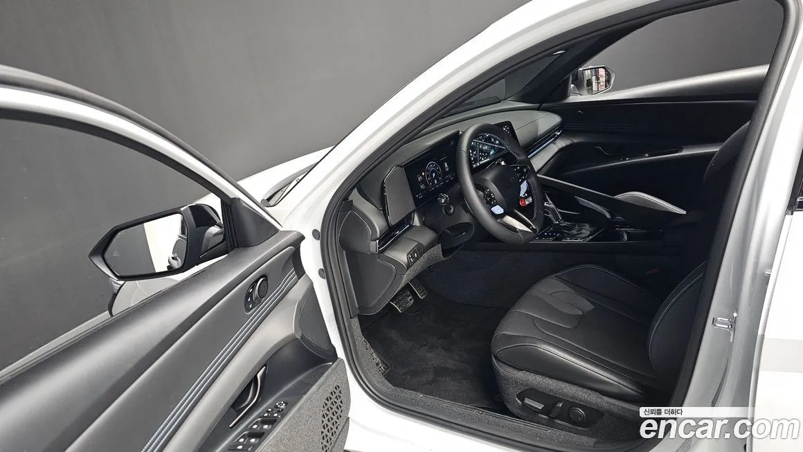 Hyundai AVANTE — фото 9