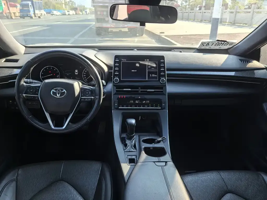 Toyota Avalon 2022 из CN, фото 2