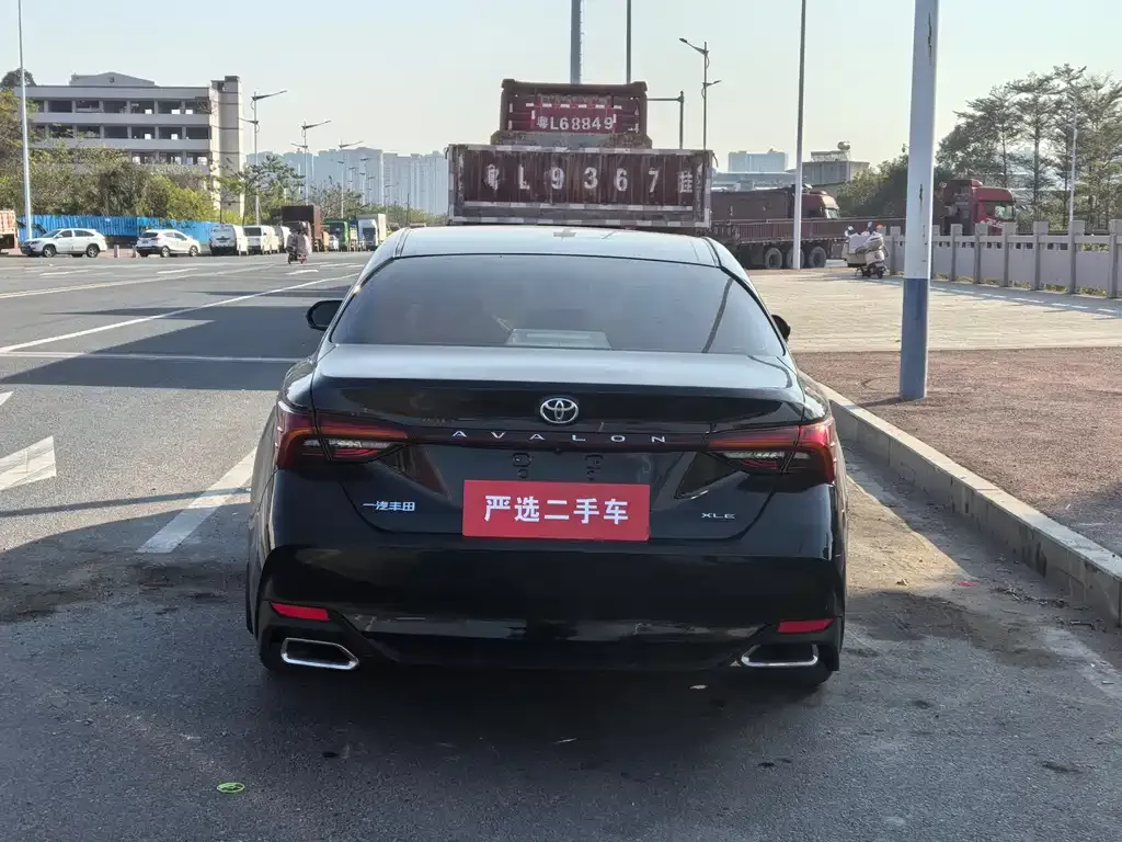 Toyota Avalon 2022 из CN, фото 5