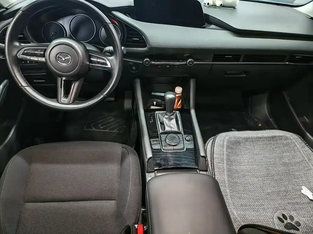 Mazda 3 Axela 2024 из CN, фото 10