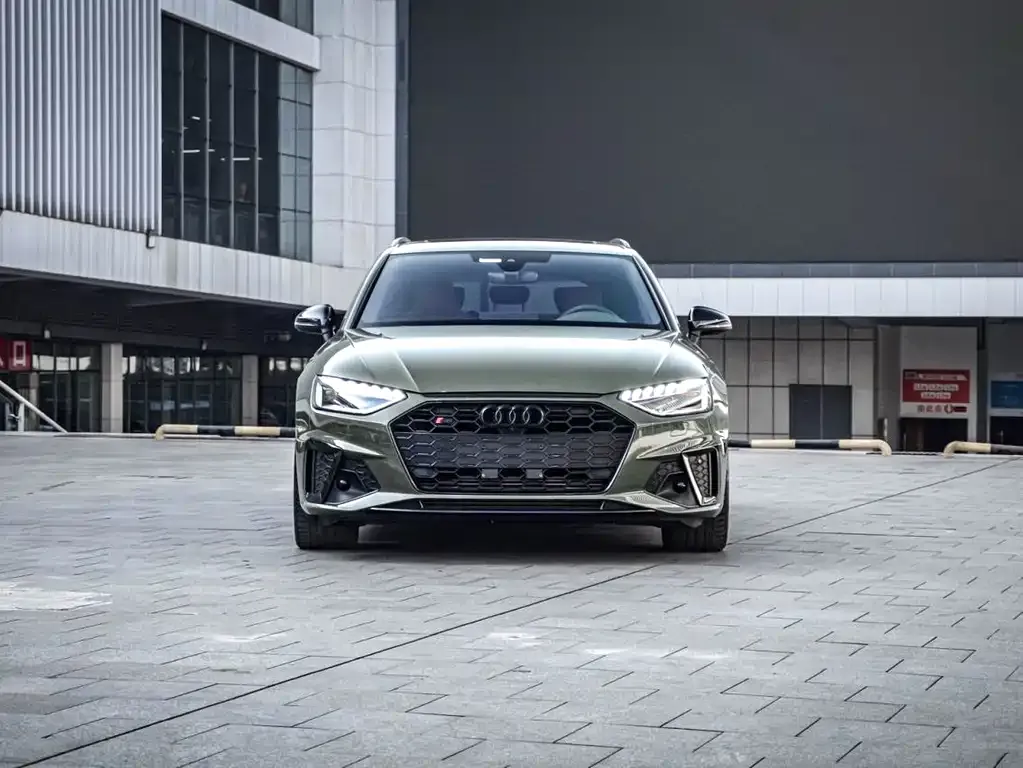 Audi S4 2024 из CN, фото 3