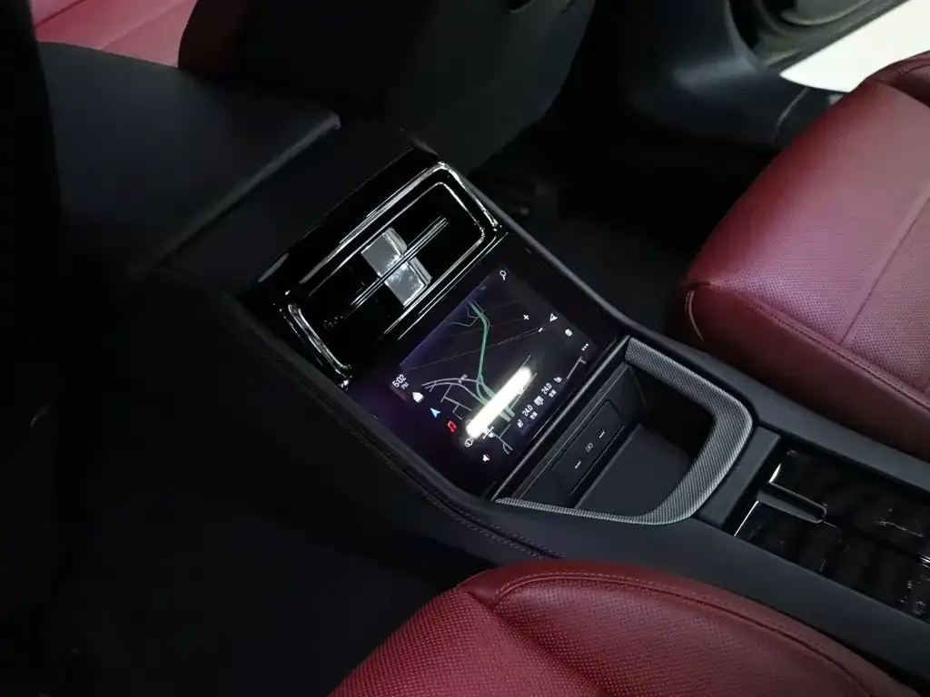 Porsche Panamera 2024 из CN, фото 4