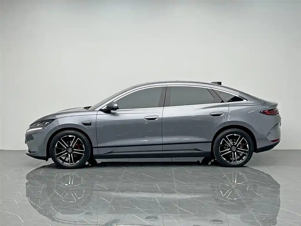 BYD Qin L — фото 6