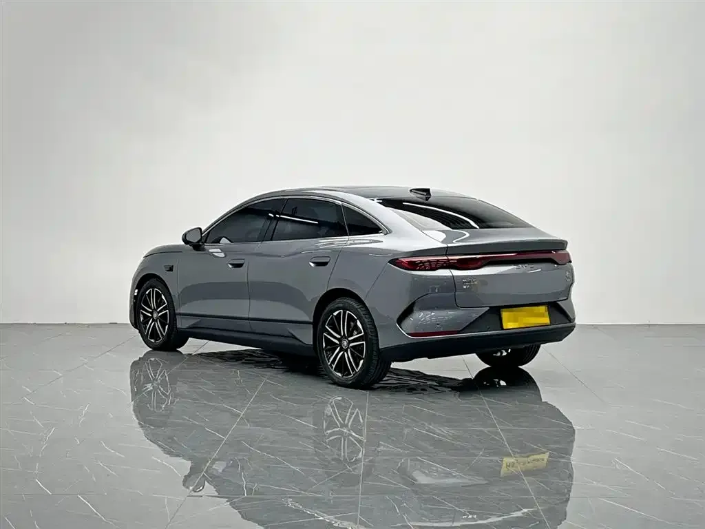 BYD Qin L — фото 10